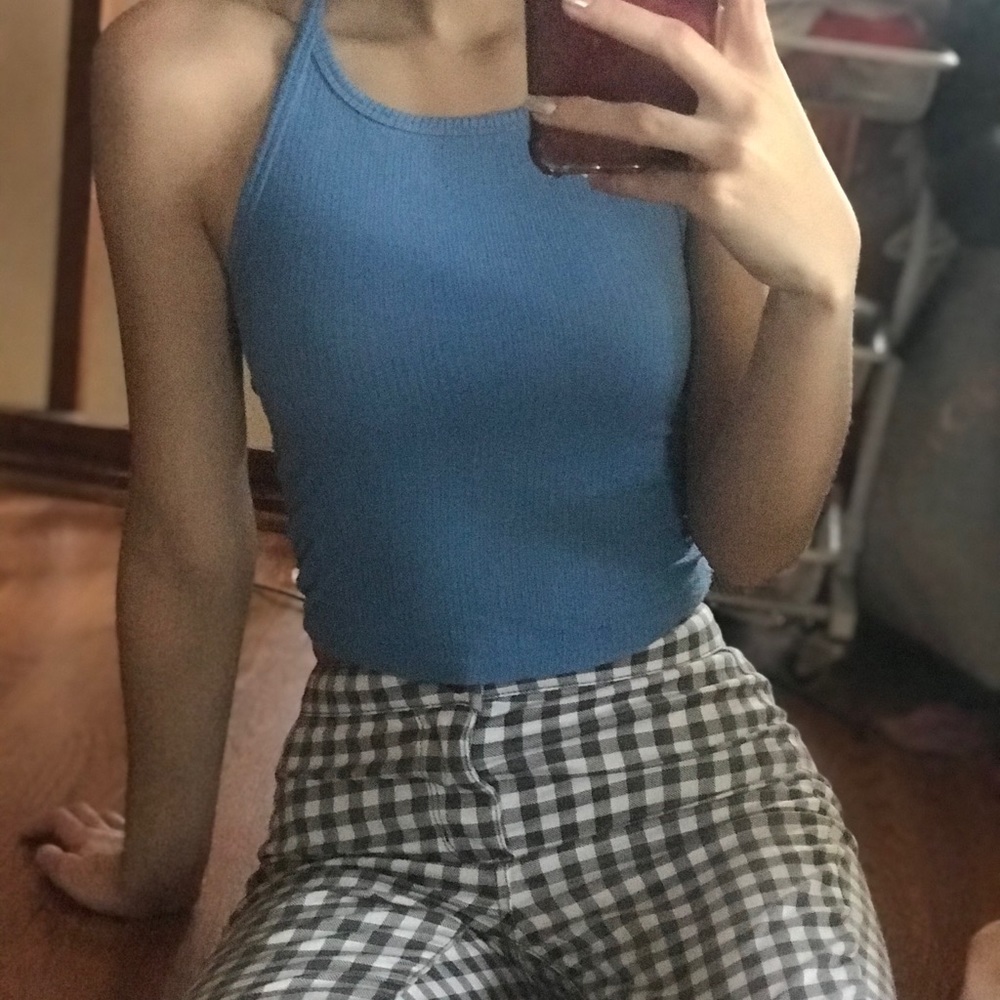 Halter top